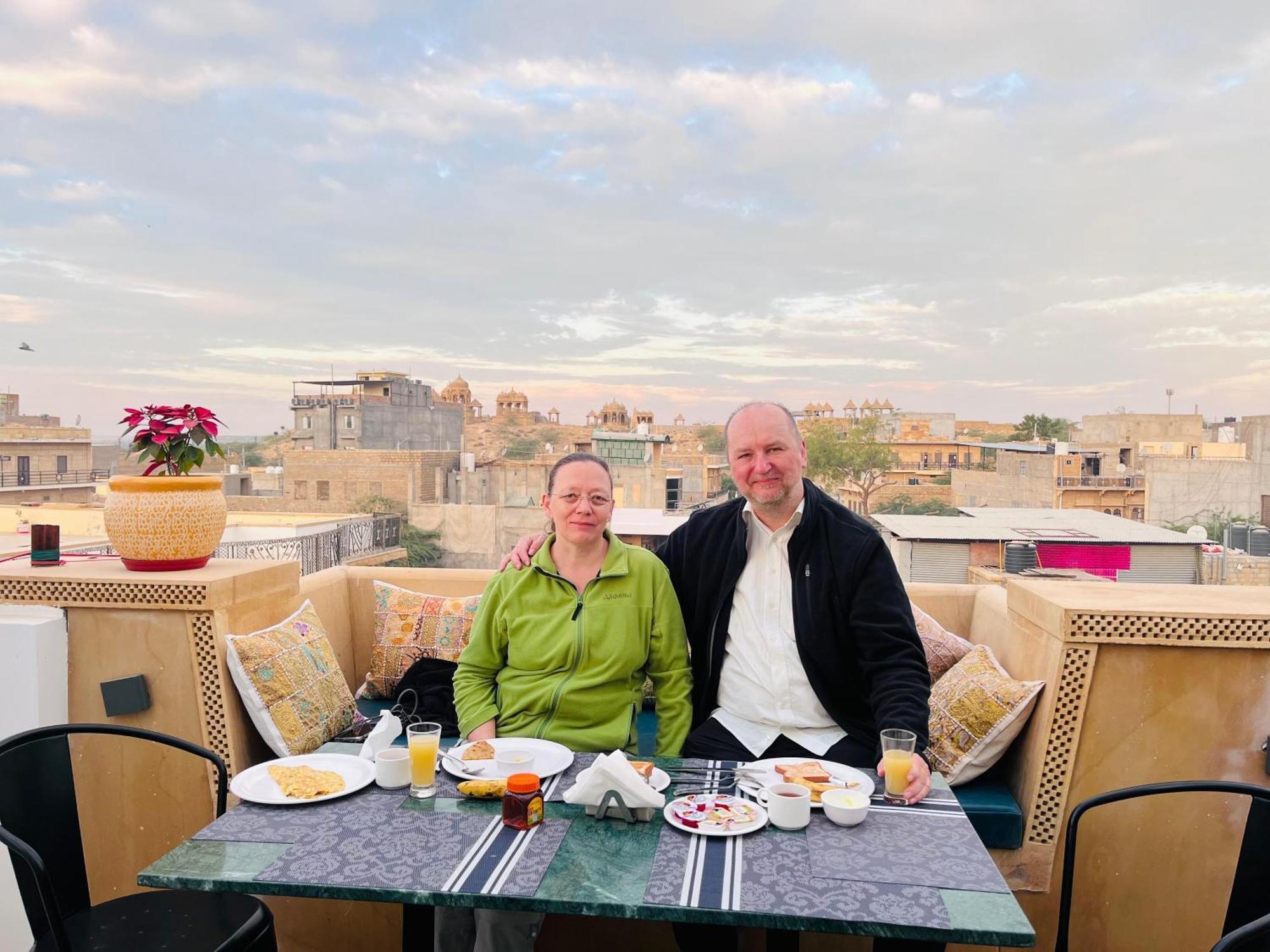 Hotel Aradhya جيلسامر المظهر الخارجي الصورة